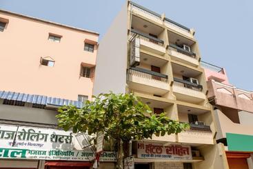 فندق Spot On 75653  Rohit