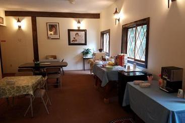 تختخواب و صبحانه Kancamagus Swift River Inn
