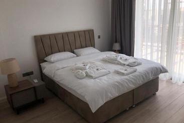 هتل Maldives Holiday Homes
