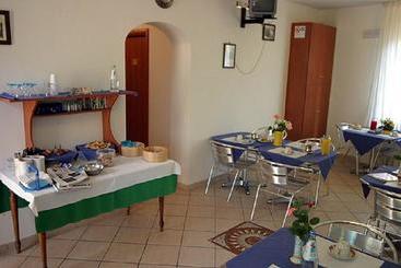 پانسیون Locanda Dino