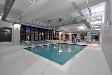 فندق Holiday Inn Express Quantico   Stafford, An Ihg