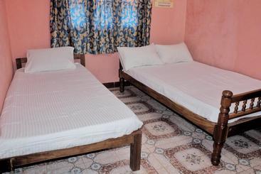 پانسیون Auro Gp Guest House