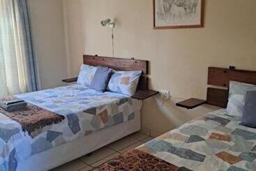 膳宿费 Lepha Guest House