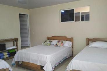 پانسیون Zéfiro Hostal