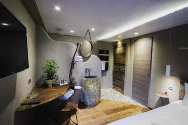 هتل Auberge Au Boeuf