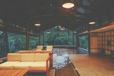 호텔 Welcomheritage Ayatana, Coorg