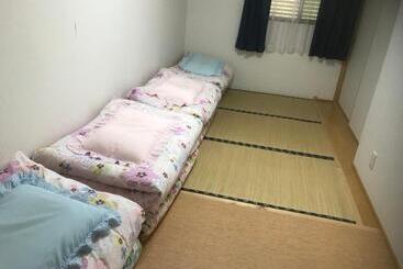 پانسیون Guest House Iwato