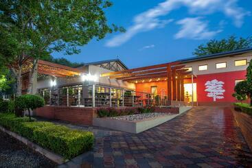 민박 Bluegum Country Lodge