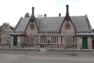 Ford Village Bed & Breakfast