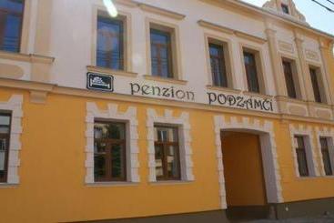 پانسیون Penzion Podzámčí
