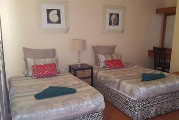 פנסיון Natalie Guesthouse