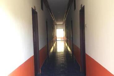 پانسیون Oudomphone Guesthouse 2