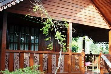 리조트 Utopia House Phangan