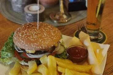 ホテル Gasthof Pension Golob