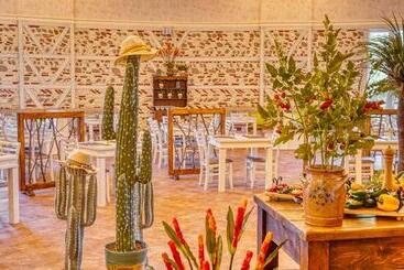 Dit Evrika Beach Club Hotel   All Inclusive