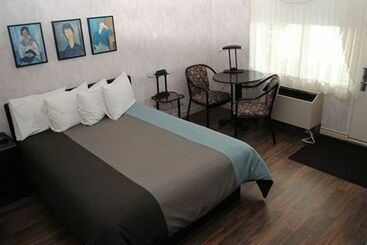 فندق Auberge Escapade Inn