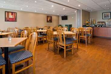 ホテル Best Western Plus Burlington Inn & Suites