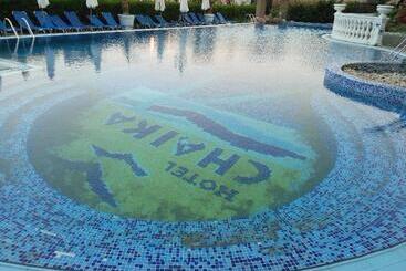هتل Chaika Beach Resort