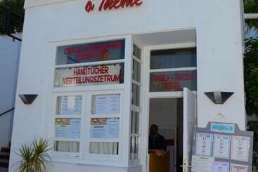 Hotel El Pueblo Tamlelt