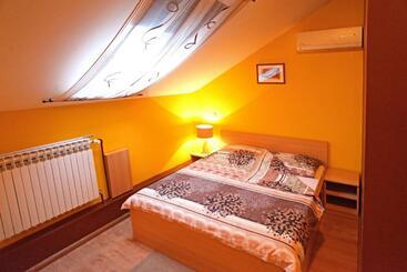 بنسيون Rooms With A Parking Space Osijek, Slavonija   15994