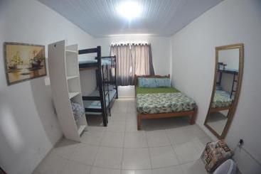 La Casa Hostel