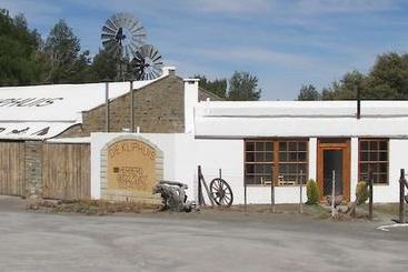 مبيت وإفطار Die Kliphuis Restaurant & Herberg