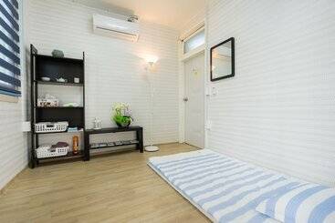 膳宿费 Yours Guesthouse