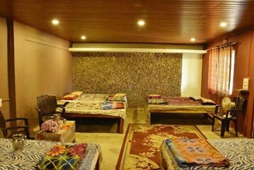 Dandeli Mysa Rc   Hostel