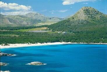 هتل روستایی Cases De Son Barbassa Hotel & Restaurant