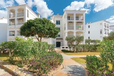 2 Bedroom Nice Apartment In Roldán - Los Tomases