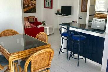 Apartamentos Playa Los Barqueros