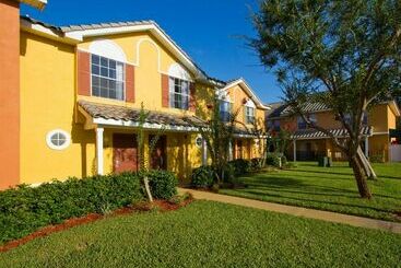 Saratoga Resort Villas
