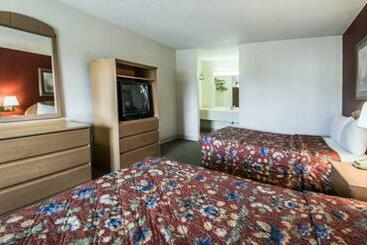 هتل Main Gate Kissimmee Formally Road Way Inn