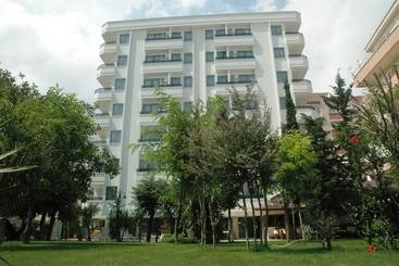 هتل آپارتمان Suite Laguna Otel
