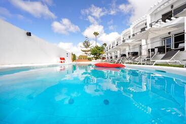 شقة Vista Bonita, Gay and Lesbian Only Resort