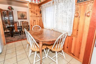 Mcwhinney Summit Cabin