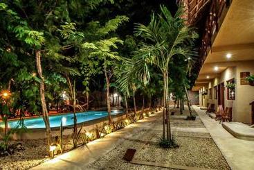 Xan Ha Apartments