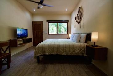 Xan Ha Apartments