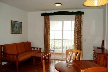 Apartamentos Castell Sol