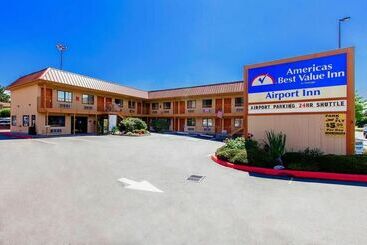 酒店 Americas Best Value Airport Inn