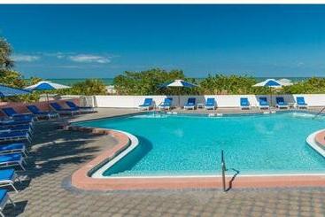 فندق Beach House Suites By The Don Cesar