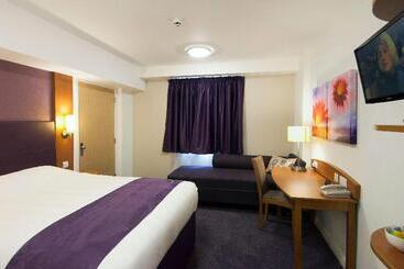 Hotel Holiday Inn Express London Stansted Airport, An Ihg