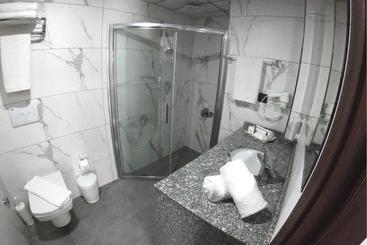 هتل Asi̇wa