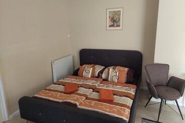 Cserke Apartmanház