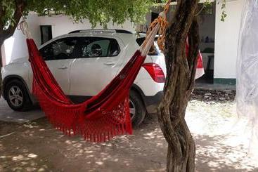 هاستل Casa Vania En Mompoxx Centro Histórico Con Parqueadero En El