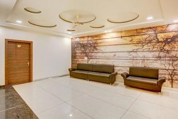فندق Capital O 75958  Paris Inn