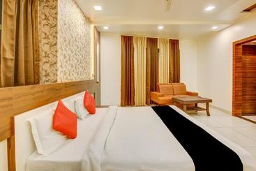 فندق Capital O 75958  Paris Inn