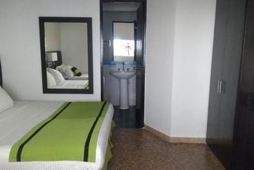 هتل Manantial Melgar Torre 2