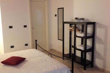 酒店 La Tana Del Picchio