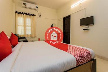 בית מלון כפרי Oyo 15195 Mayra The Hill Top